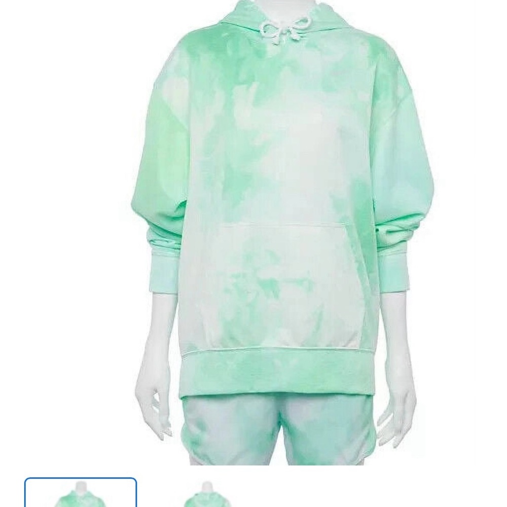 Nike Women’s Dri-FIT Icon Clash Hoodie in Green size S- NWT